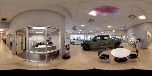 Toyota Dealer «Planet Toyota», reviews and photos, 5540 Auto Ct Dr, Matteson, IL 60443, USA