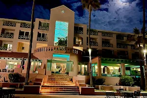 Hotel Las Rosas & Spa image