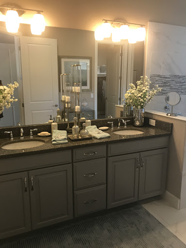 Brenda Geraci Realtor image