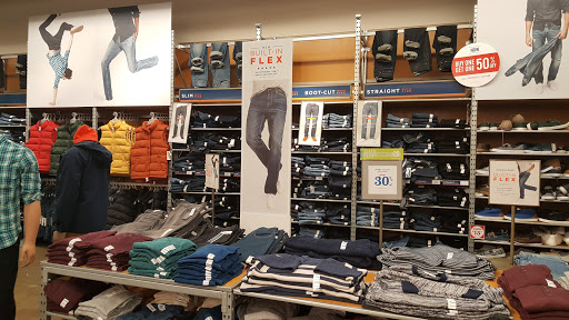 Clothing Store «Old Navy», reviews and photos, 3115 SW Cedar Hills Blvd, Beaverton, OR 97005, USA