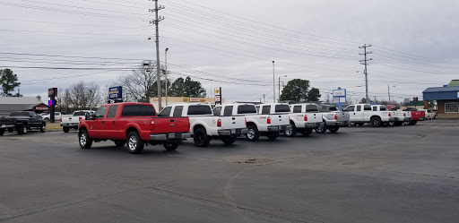 Used Car Dealer «Gowen Wholesale Auto», reviews and photos, 1900 N Locust Ave, Lawrenceburg, TN 38464, USA