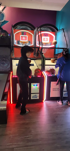 Bowling Alley «Crossroads Bowling Center», reviews and photos, 4370 Dowlen Rd, Beaumont, TX 77706, USA