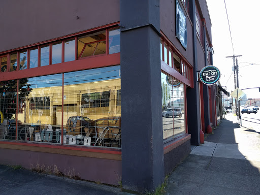 Bicycle Store «River City Bicycles Outlet», reviews and photos, 534 SE Belmont St, Portland, OR 97214, USA