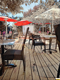 Atmosphère du Restaurant français Le Little Restaurant Lounge à Peipin - n°5
