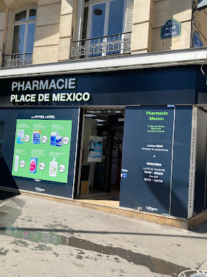 Pharmacie Place de Mexico à Paris