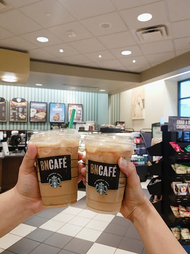 Book Store «Barnes & Noble Booksellers Hillside Village», reviews and photos, 305 Farm to Market Road 1382 #520, Cedar Hill, TX 75104, USA