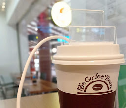 The Coffee Bean & Tea Leaf photo
