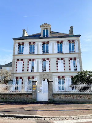 Dr Aurelie Danin à Coutances