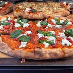 Photo n°4 de l'avis de mohamed.E fait le 27/08/2023 à 16:55 sur le  HALAL FOOD Pizzeria Amica à Venice