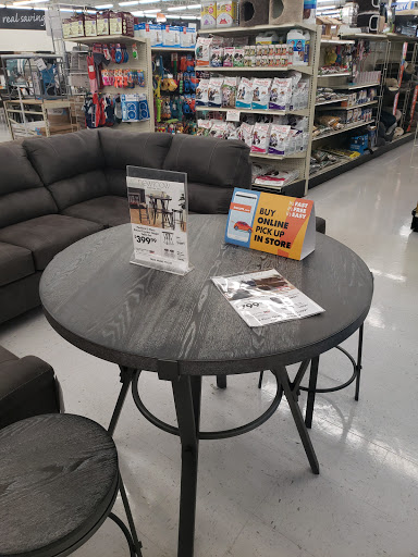 Discount Store «Big Lots», reviews and photos, 204 S Randall Rd, Elgin, IL 60123, USA