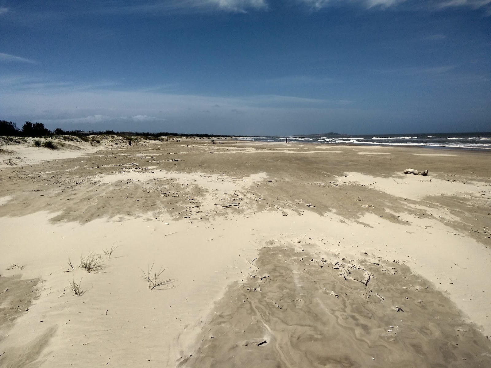 Fotografie cu Praia do Iro - locul popular printre cunoscătorii de relaxare