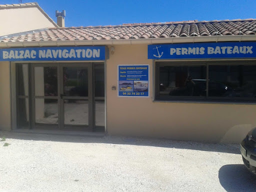 Permis Bateau Balzac Navigation à Les Angles, Gard