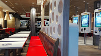 Atmosphère du Restauration rapide McDonald's à Évry-Courcouronnes - n°15