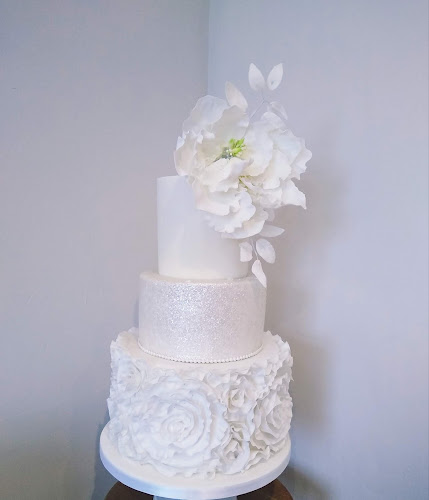 Reviews of Sherbert Moon Wedding Cakes in Durham - Bakery