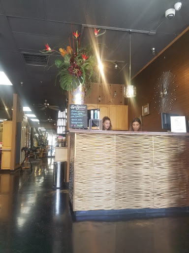 Hair Salon «Reflections Salon, Inc», reviews and photos, 2767 W Shaw Ave, Fresno, CA 93711, USA