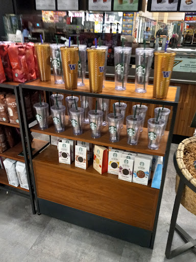 Grocery Store «Safeway», reviews and photos, 210 Washington Ave S, Kent, WA 98032, USA