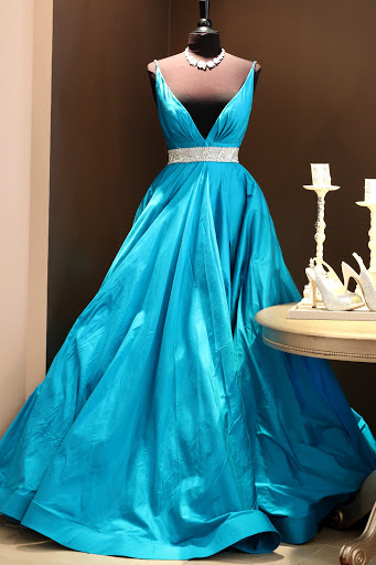 Bridal Shop «The Bridal Collection», reviews and photos, 4151 E County Line Rd, Centennial, CO 80122, USA