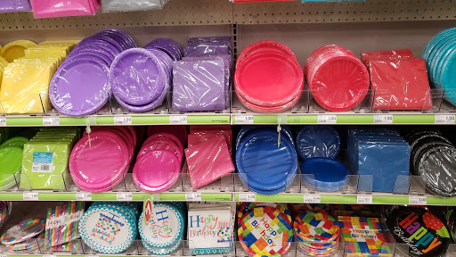 Grocery Store «Winn-Dixie», reviews and photos, 2880 Howland Blvd, Deltona, FL 32725, USA