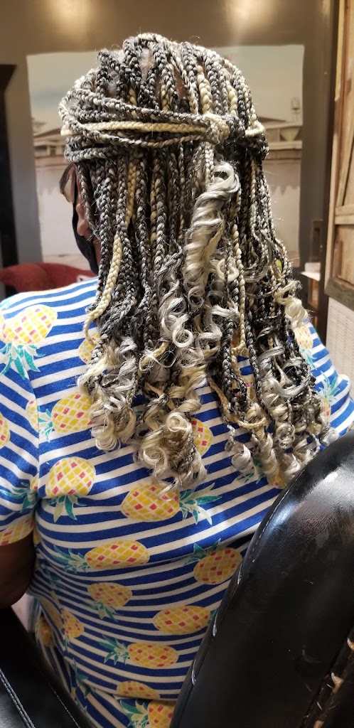 Natural Textures Barbershop & Salon LLC 36607