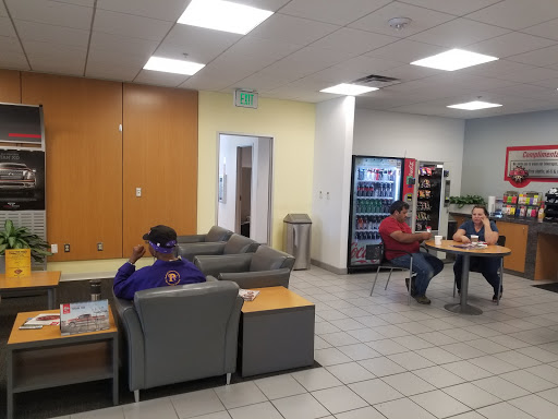 Used Car Dealer «Gunn Nissan», reviews and photos, 750 NE Interstate 410 Loop, San Antonio, TX 78209, USA