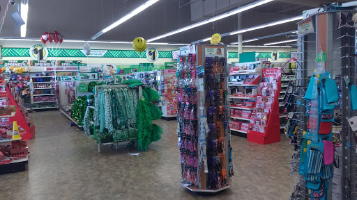 Dollar Store «Dollar Tree», reviews and photos, 2957 Bienville Blvd, Ocean Springs, MS 39564, USA