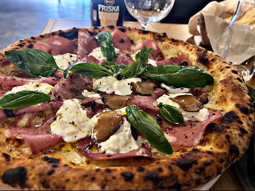 Ristorante Pizzeria Giropizza - Triku in Olbia, Provincia di Sassari