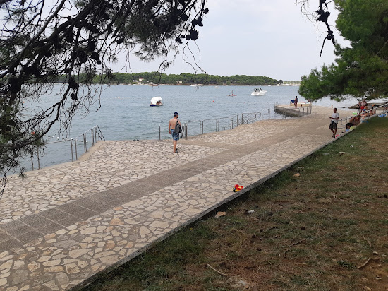 Guvnina beach