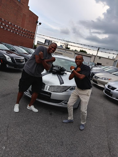 Used Car Dealer «Exclusive Motor Cars», reviews and photos, 4660 Reisterstown Rd, Baltimore, MD 21215, USA