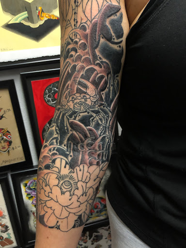 Tattoo Shop «Webbworks Tattoo Studio», reviews and photos, 2067 Pine Ridge Rd, Naples, FL 34109, USA