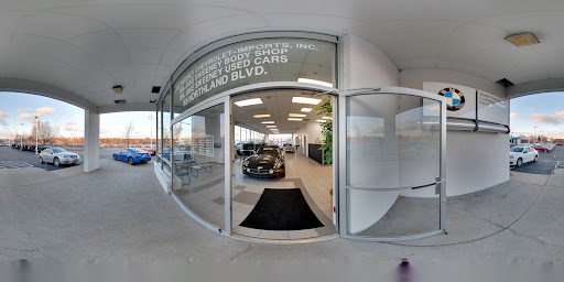 Auto Body Shop «Jake Sweeney Body Shop», reviews and photos, 169 Northland Blvd, Cincinnati, OH 45246, USA