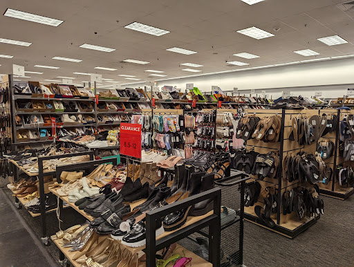 Department Store «Nordstrom Rack Fair Lakes Promenade», reviews and photos, 12199 Fair Lakes Promenade Dr, Fairfax, VA 22033, USA