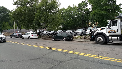 Auto Repair Shop «Beverly Farms Motors LLC», reviews and photos, 715 Hale St, Beverly, MA 01915, USA