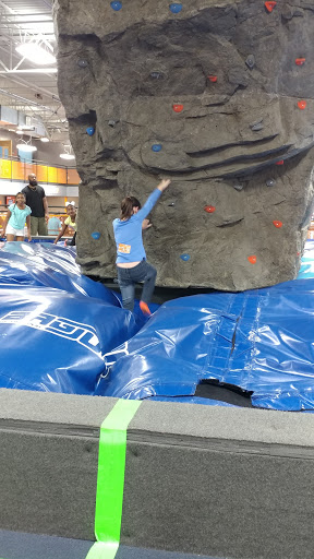 Shopping Mall «Centre at Riverchase Shopping Ctr», reviews and photos, 1694 Montgomery Hwy, Hoover, AL 35216, USA