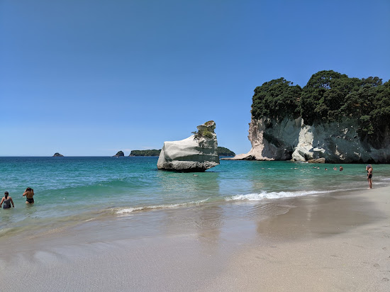 Cathedral Cove Beach