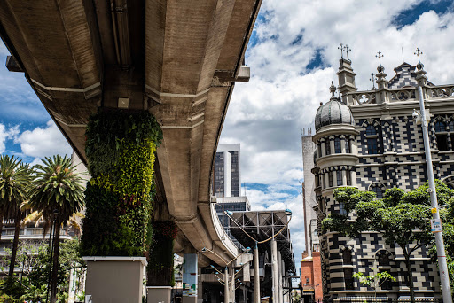 Free walking tour Medellín - Capture Colombia Tours