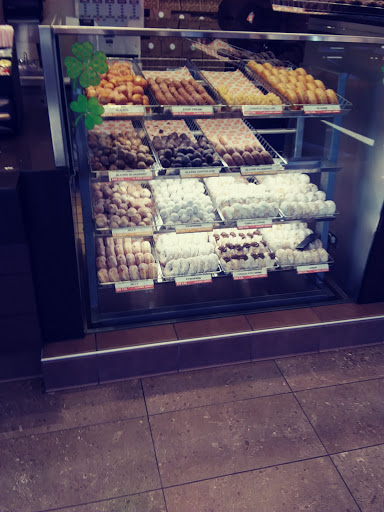 Shopping Mall «Shops On Lake Avenue», reviews and photos, 345 S Lake Ave, Pasadena, CA 91101, USA