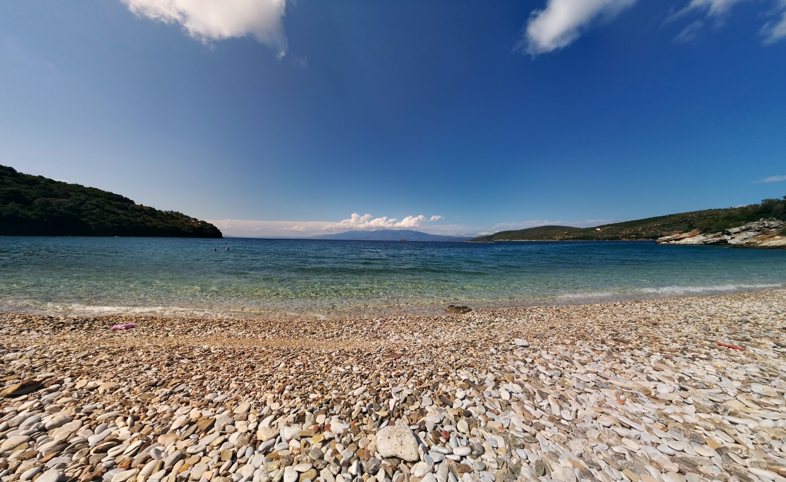 Photo de Kufala beach zone sauvage