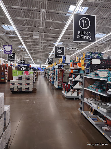 Department Store «Walmart Supercenter», reviews and photos, 6170 Saginaw Rd, Grand Blanc, MI 48439, USA