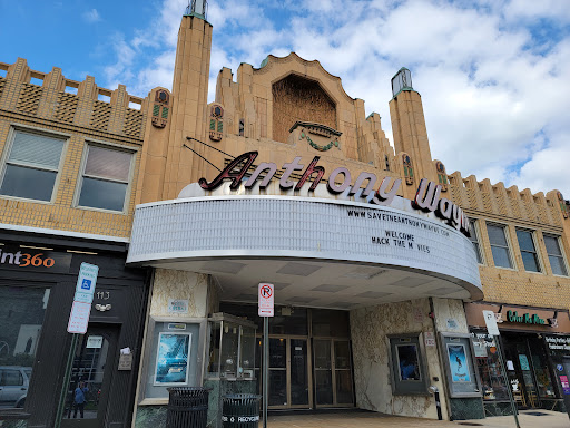 Movie Theater «Reel Cinemas Anthony Wayne 5», reviews and photos, 109 W Lancaster Ave, Wayne, PA 19087, USA