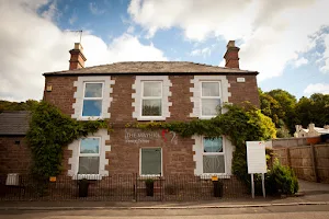 The Mayhill Dental & Specialist Centre image