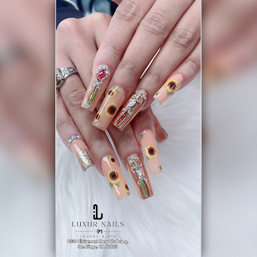 Luxur Nails Lounge and Spa Nail Salon in San Diego