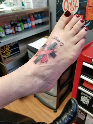 Explore alabama football tattoo ideas, creative tattoo ideas in Pigeon Forge, available at American Rebel Tattoo Studio