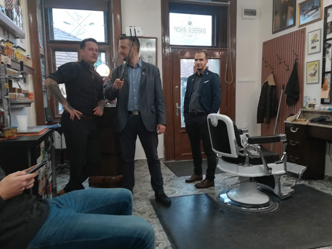 Hozzászólások és értékelések az Barber Shop Eger-ról