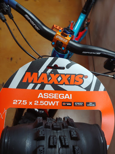 Bicycle Store «Competitive Edge Cyclery», reviews and photos, 9889 E Foothill Blvd, Rancho Cucamonga, CA 91730, USA