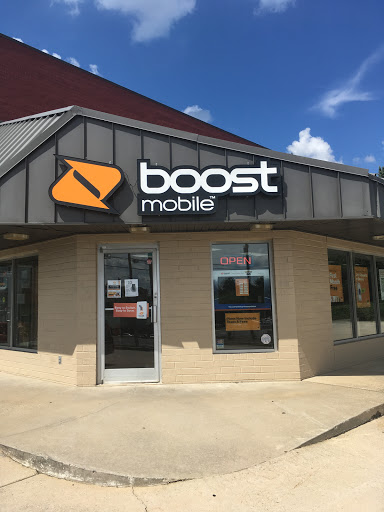 Boost Mobile Store by MS Telecom, 2828 Battleground Ave, Greensboro, NC 27408, USA, 