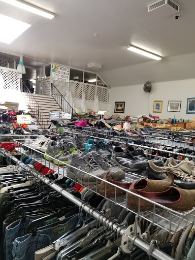 Thrift Store «Alpha Thrift Store», reviews and photos, 700 N Milpas St, Santa Barbara, CA 93103, USA