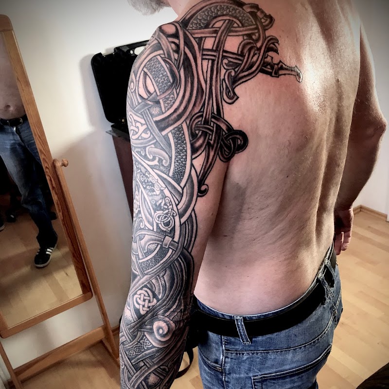 Baronfeind Tattooing
