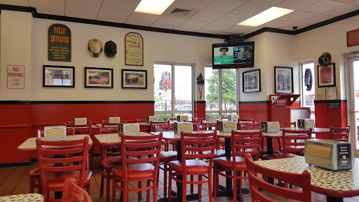 Sandwich Shop «Firehouse Subs», reviews and photos, 159 N Pine St a, Spartanburg, SC 29302, USA