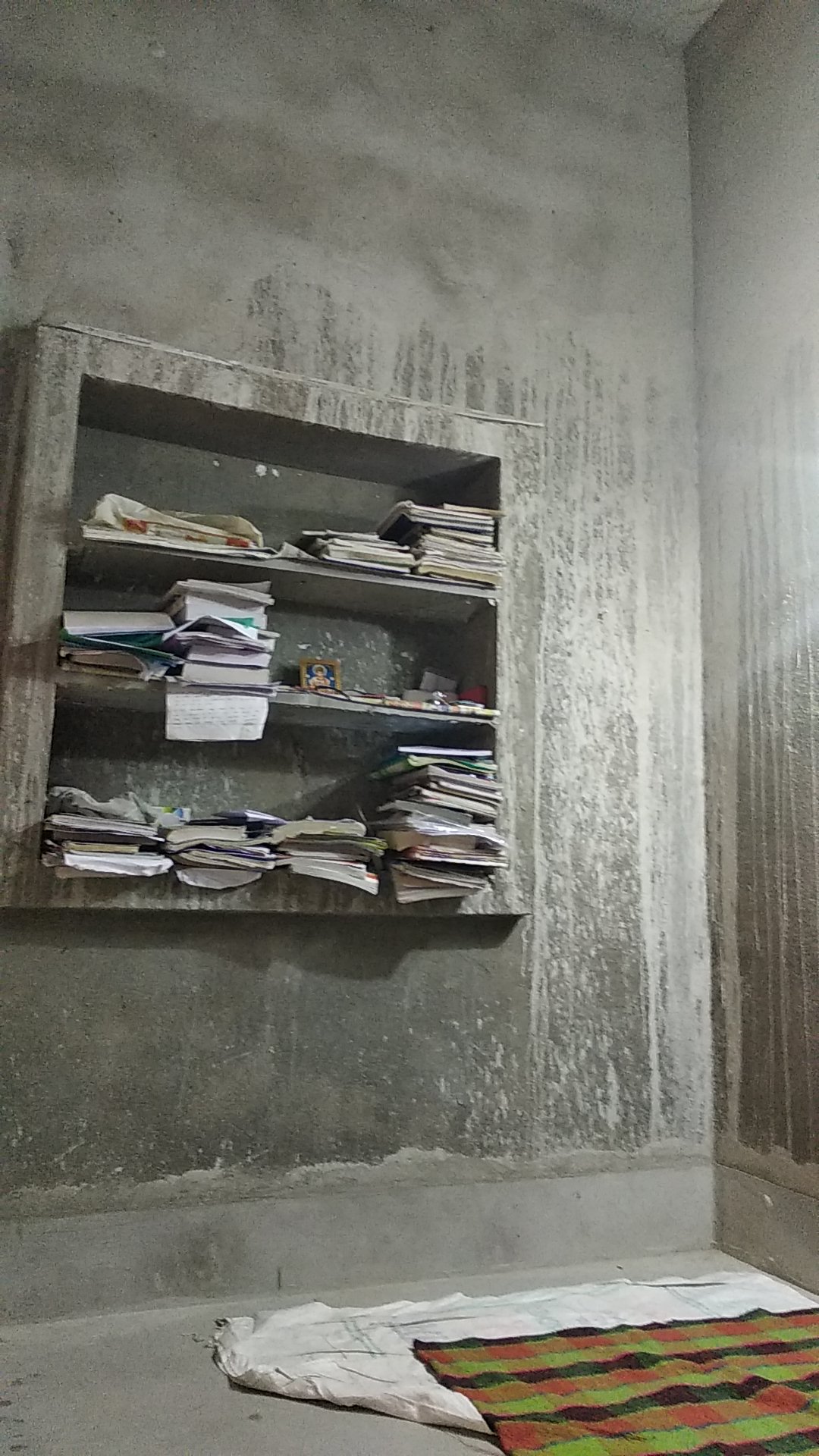 YADAV log