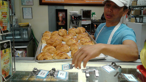 Dessert Shop «Family Donuts & Deli», reviews and photos, 9045 Fair Oaks Blvd, Carmichael, CA 95608, USA